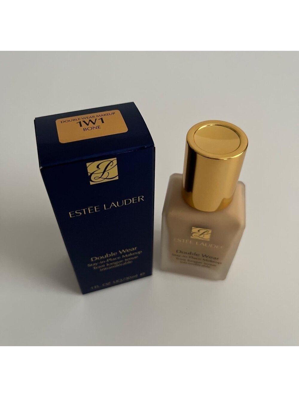 Old version! Estée Lauder 1W1 Bone Double Wear Foundation